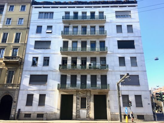 A Milano, sulle tracce di Thea Caslbore Rasini Casa Torre Rasini da C.so Venezia