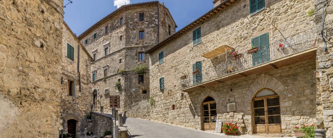 CORTONA, CHIUSI, ORVIETO: DENTRO IL MEDIOEVO SULLE TRACCE DEGLI ETRUSCHI