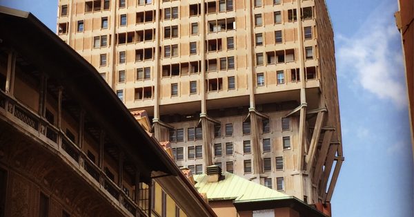 Tour di Milano a Piedi: la città che sale