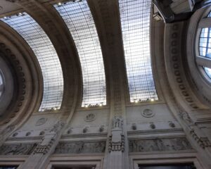 Visita LA STAZIONE CENTRALE E IL BINARIO 21