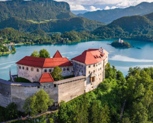 Viaggio VERDE SLOVENIA: LAGHI, GROTTE, FORESTE